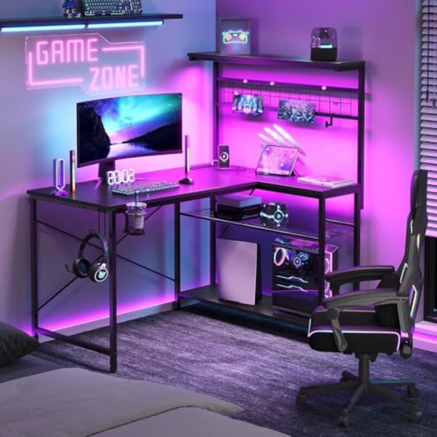 Desk Setup L Shaped - โต๊ะเกมมิ่งขนาด 42 นิ้ว พร้อมช่องเสียบปลั๊กไฟและไฟ LED สำหรับจัดโต๊ะเกมมิ่ง